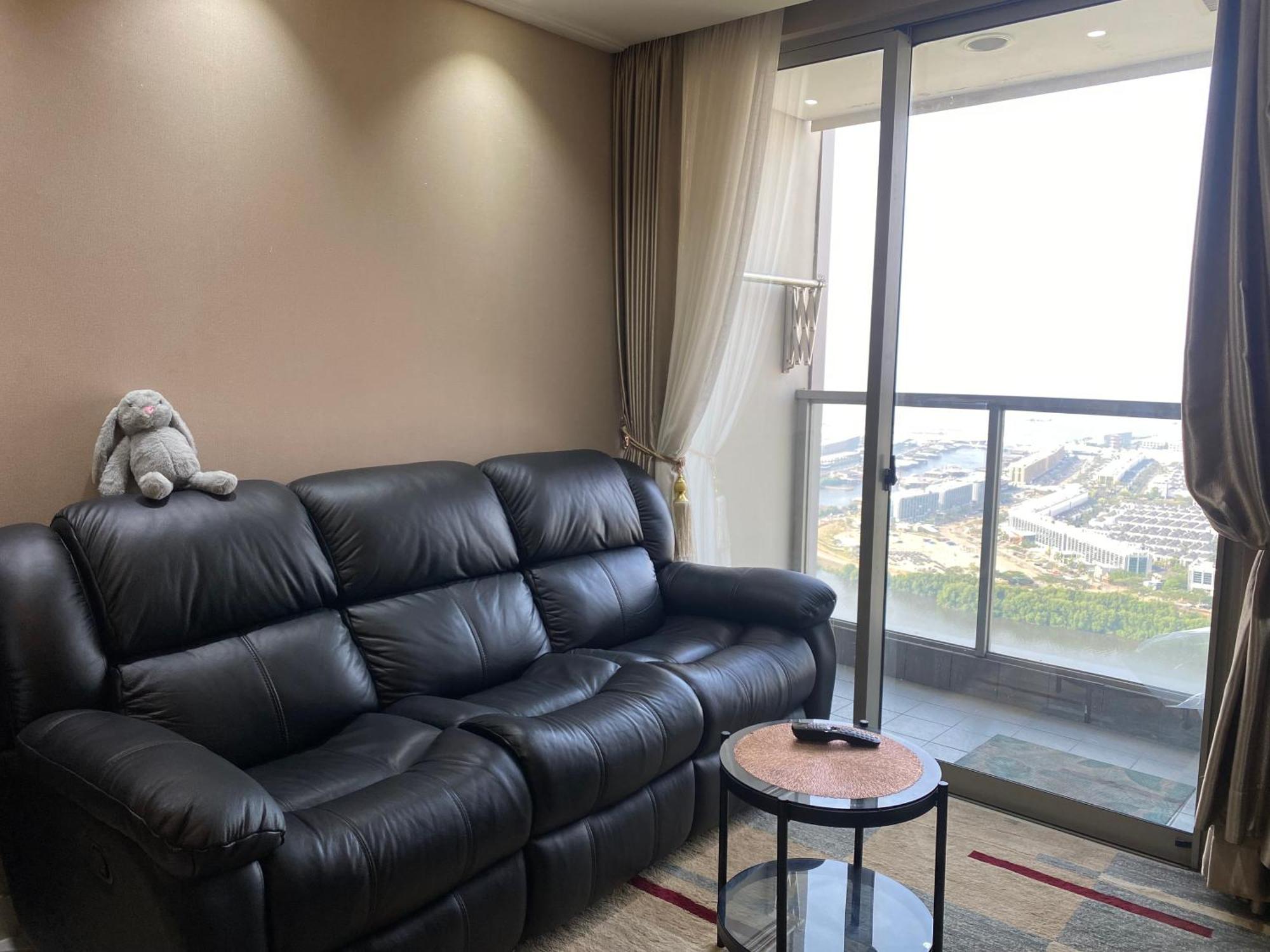 Comfort And Luxury Private Room At Goldcoast Pik Yakarta Exterior foto